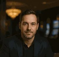 Christopher Kitzler-Holl